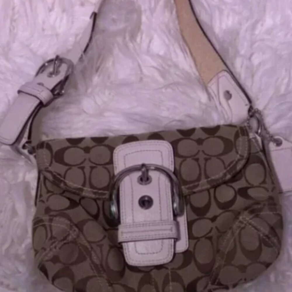 Rare Coach Soho Y2K EUC price is firm
